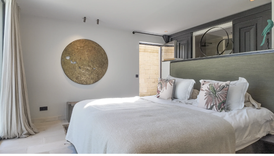 Mimosa bedroom
